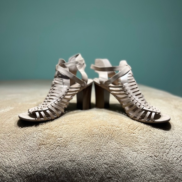 American Eagle heels - Picture 3 of 4